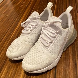Nike Air Max 270 big kids size 6.5 equivalent to womens 8